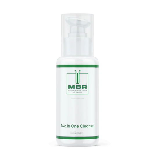 Two in One Cleanser- Soothing and Hydrating Cleanser - The Curated Skin Studio